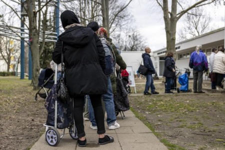 Период легального пребывания в Германии с временным защитным статусом согласно § 24 засчитывается в общий срок проживания, необходимый для получения гражданства.